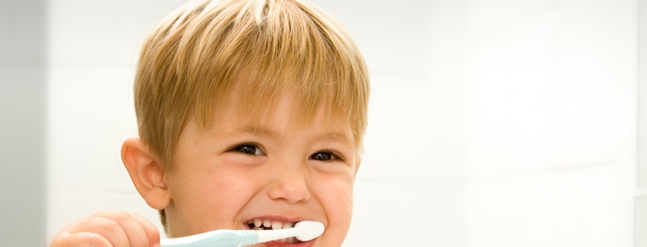 child brushing teeth 2